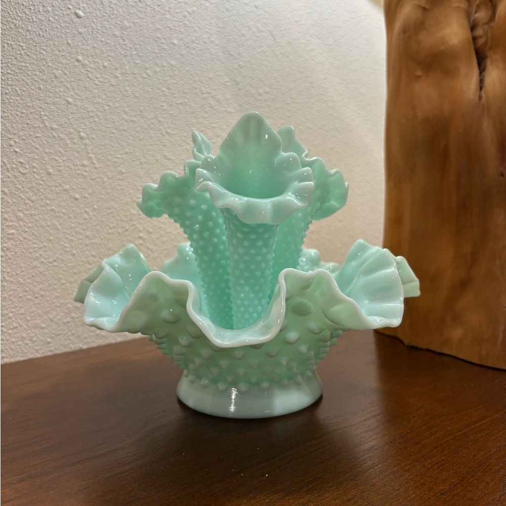 Fenton Mint Green Hobnail Vase